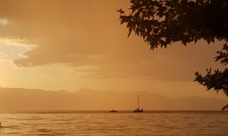 lake 768x460
